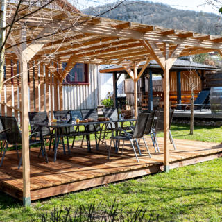 jardin-repas extérieur-hamac